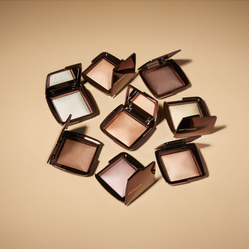 Hourglass Ambient Lighting Finishing Powder