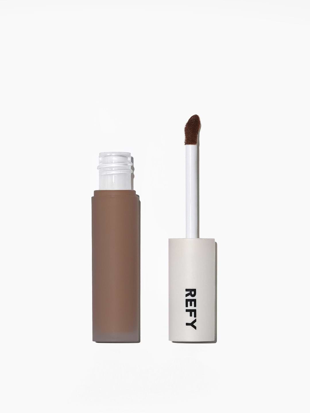 Refy Hydrating serum based brightening concealer