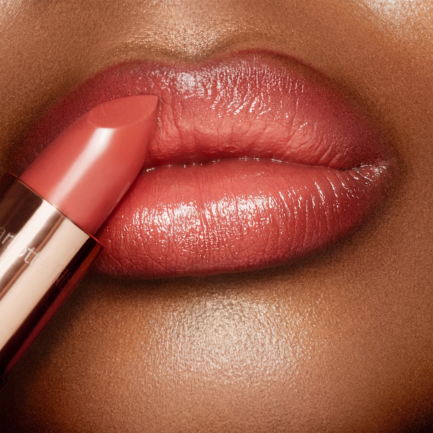 Charlotte Tilbury K.I.S.S.I.N.G Lipstick - Pillow Talk Fair