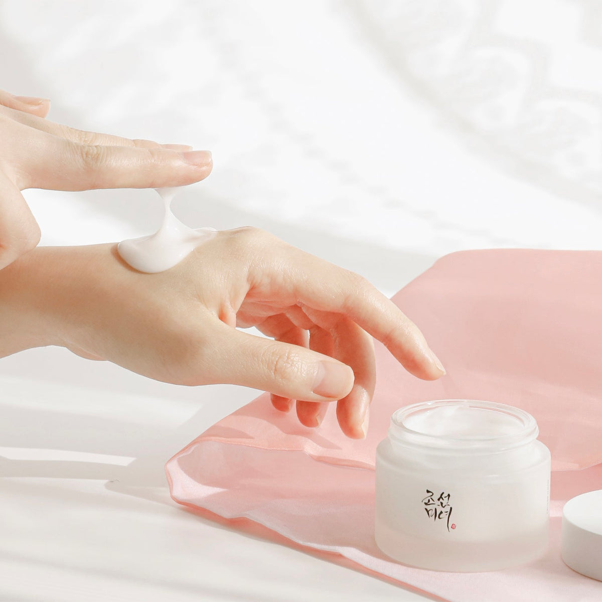 Beauty of Joseon Dynasty veido kremas, 50 ml - GlamoraBeauty