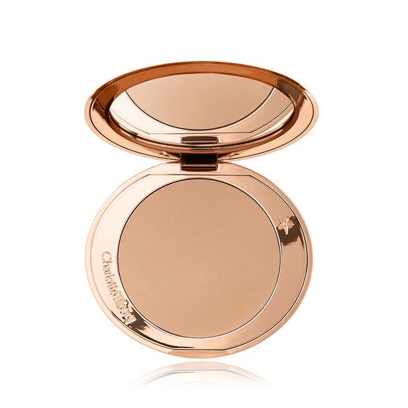 Charlotte Tilbury Airbrush Bronzer matinis bronzantas - GlamoraBeauty