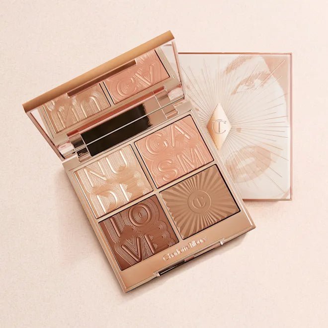 Charlotte Tilbury Nudegasm veido paletė - GlamoraBeauty